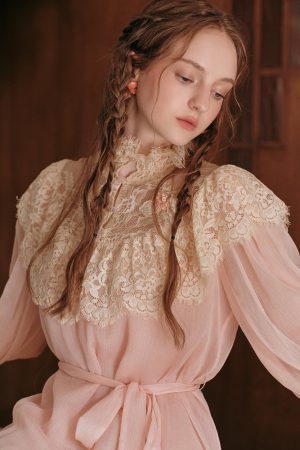 Secret Love in Peach Blossom Land Top